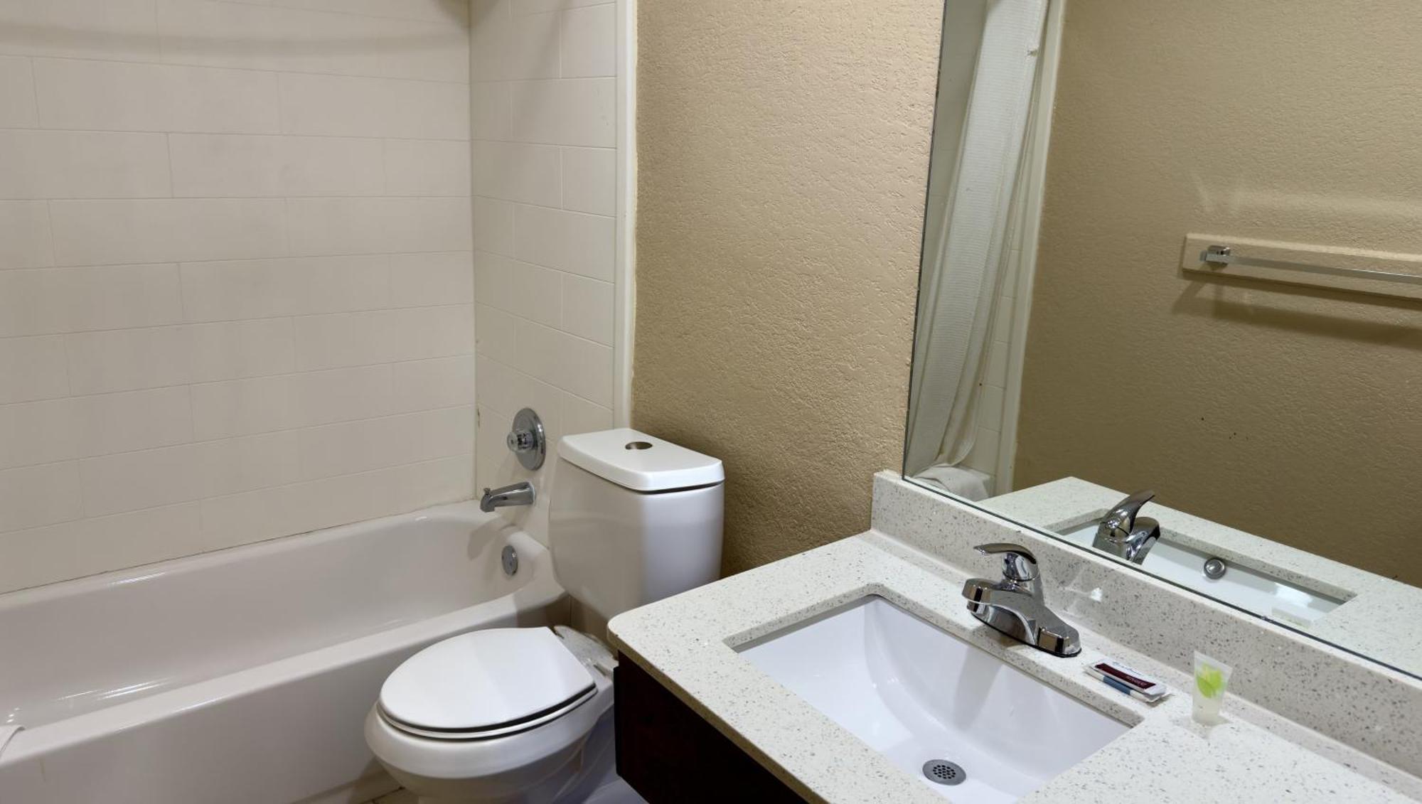 Regency Inn Hondo Eksteriør billede